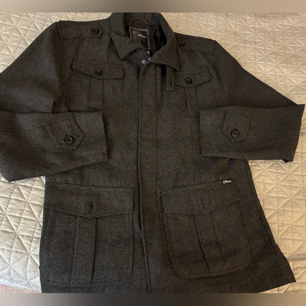 ELIXIR Jacket Size Medium Great Men’s Coat Deep Gray!